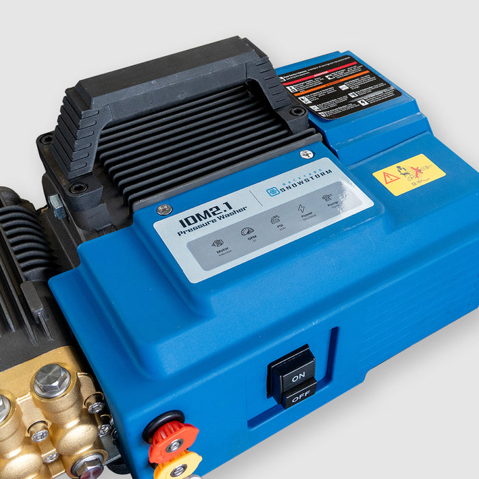 IDM2.1 GPM Pressure Washer – Backyard Snowstorm